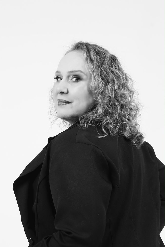 Monica Claudeneia — foto 6
